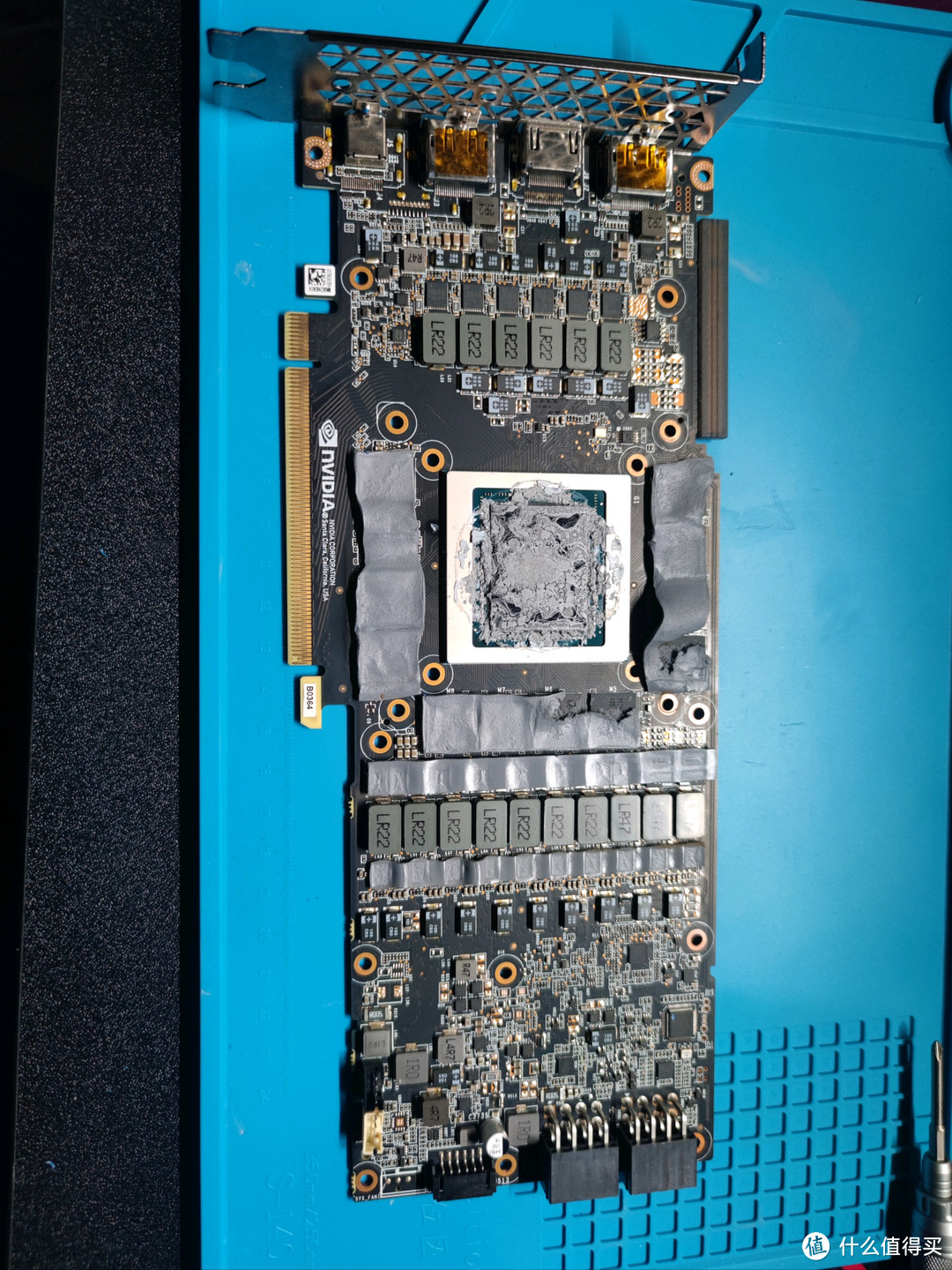 映众970超级冰龙小风扇噪音_映众gtx760超级冰龙换风扇_映众gtx760超级冰龙拆解