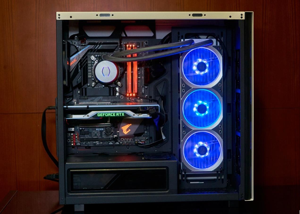 索泰gtx1080至尊plus 组装机_索泰1080至尊plus拆解_索泰至尊plus1080ti