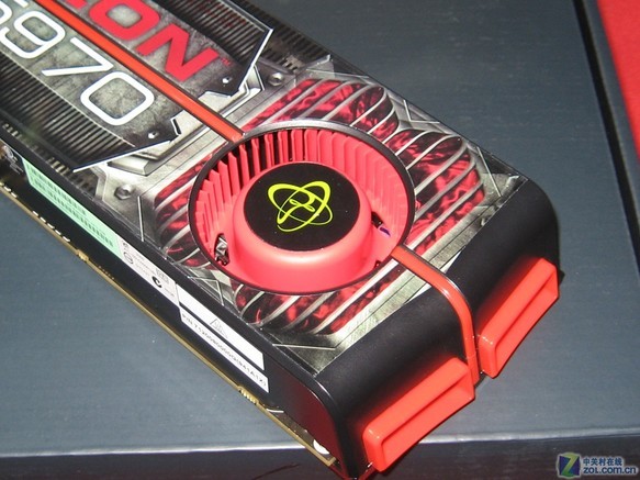 索泰760霹雳版ha尺寸_索泰霹雳版是乞丐版吗_索泰gtx650ti 2g霹雳版