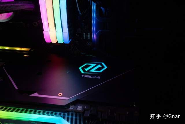 影驰gtx1070怎么改灯_影驰1070显卡换风扇教程_影驰1070gamer拆解