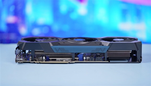 华硕gtx1080背板材质_华硕1060背板_华硕的板子