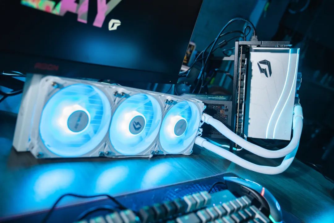 gtx980ti七彩虹水冷_七彩虹980显卡_七彩虹980ti