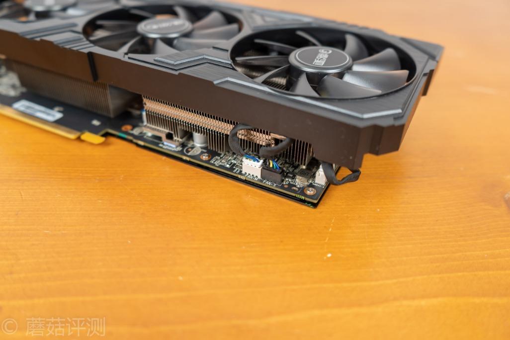 GTX970影驰黑将显卡新功能揭秘：风扇转速调节引领科技革新