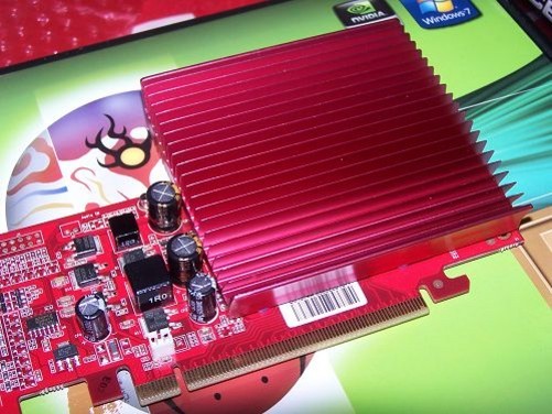 gtx950和r9 380_gtx950和r9 380_gtx950和r9 380