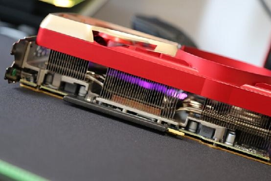 HD630集成显卡与GTX750独立显卡性能比对及选购建议