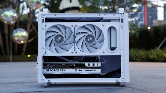 七彩虹1080_gtx1080ti七彩虹怎么样_七彩虹1080tirng评测